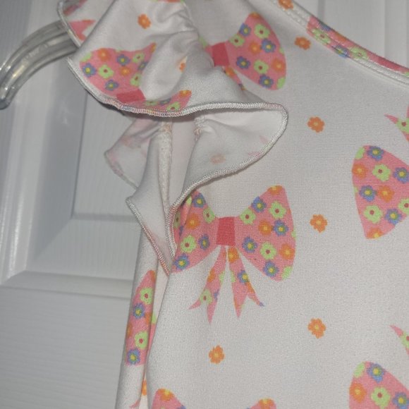 **Two Girls Dresses (2) - Picture 6 of 9